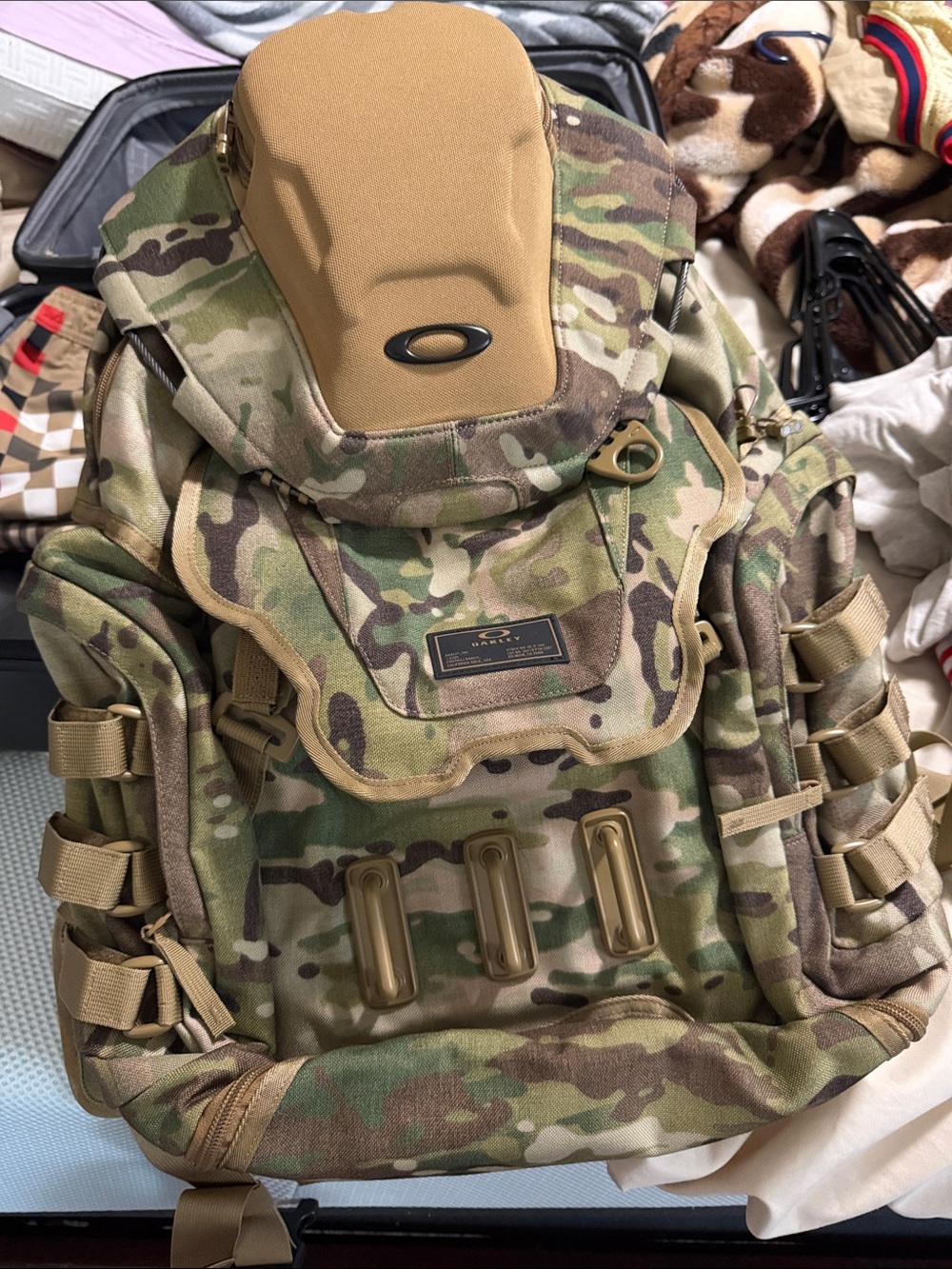 Oakley Tactical Backpack - Multicam & Tan